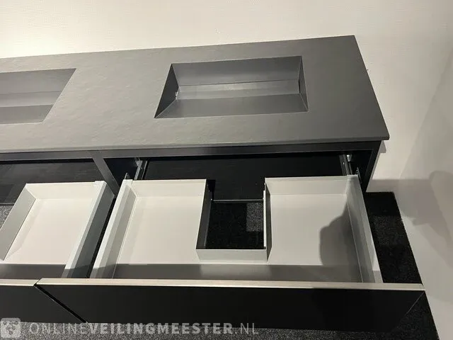 Badkamermeubel met quartz wastafel, houtlook zwart - afbeelding 6 van  9