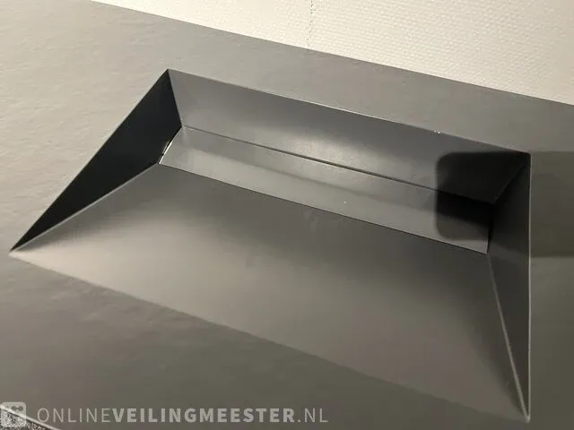 Badkamermeubel met quartz wastafel, houtlook zwart - afbeelding 9 van  9