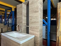 Badkamermeubel met wasbak, kraan en 3 kolomkasten - afbeelding 4 van  5
