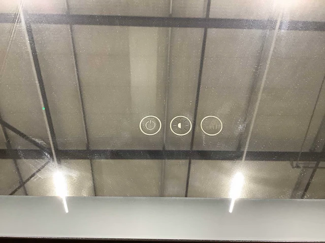 Badkamerpiegel - led - 120x70x4 cm - afbeelding 3 van  5