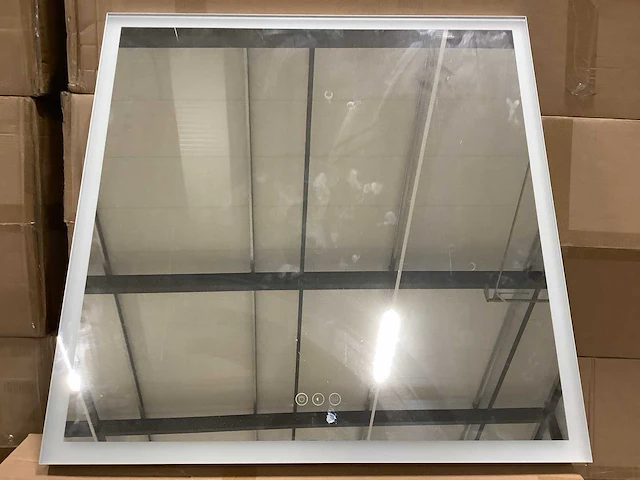 Badkamerspiegel - led - 80x80x4 cm - afbeelding 2 van  5