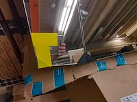 Badkamerspiegel met 3 kastjes. incl. led verlichting. - afbeelding 4 van  11