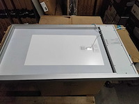 Badkamerspiegel met verlichting en verwarming. - afbeelding 1 van  3