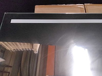 Badkamerspiegel met verwarming + led + scheerspiegel - afbeelding 3 van  5
