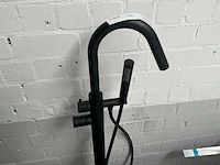 Badkraan zwart voor vrijstaand bad 110cm - afbeelding 3 van  5