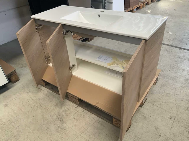 Badmeubel 120cm - afbeelding 3 van  8