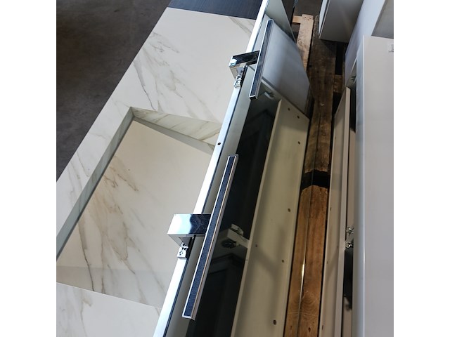 Badmeubel, blum, glanswit - afbeelding 2 van  11