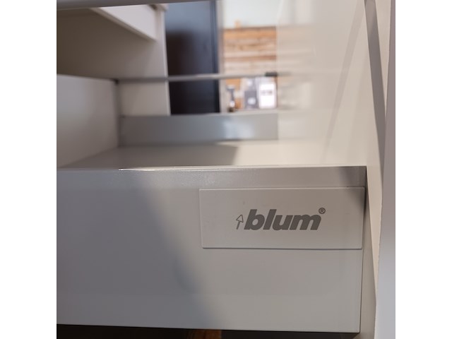 Badmeubel, blum, glanswit - afbeelding 10 van  11