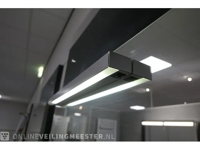 Badmeubel duravit, licht eiken - afbeelding 7 van  16