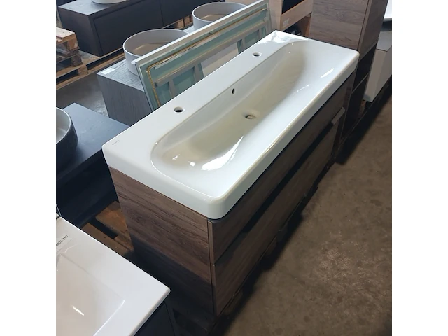 Badmeubel, geberit, icon, nussbaum hickory - afbeelding 6 van  19