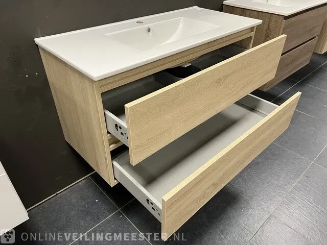 Badmeubel incl keramische wastafel detremmerie, eiken - afbeelding 4 van  8