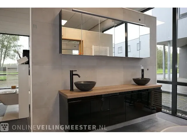 Badmeubel stadler, glans zwart - afbeelding 13 van  19