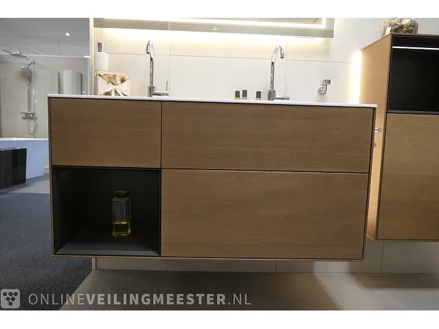 Badmeubel villeroy & boch, finion, walnut - afbeelding 28 van  33