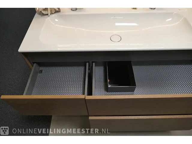 Badmeubel villeroy & boch, finion, walnut - afbeelding 30 van  33