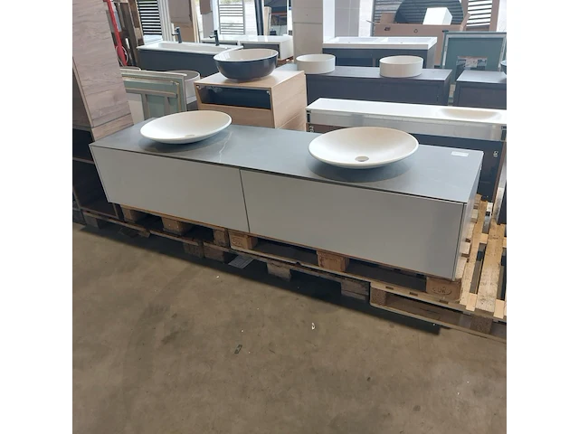 Badmeubel, villeroy & boch, subway maatwerk, matwit - afbeelding 1 van  9