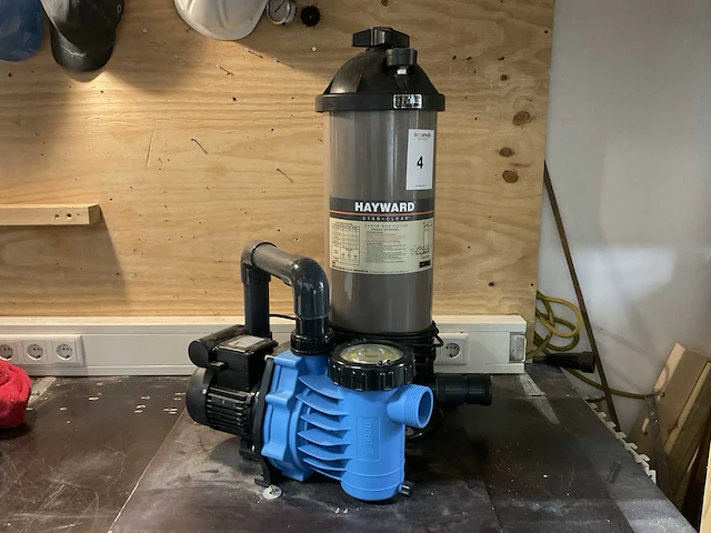 Badu alpha 12 zwembadpomp met filter - afbeelding 1 van  8
