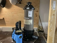 Badu alpha 12 zwembadpomp met filter - afbeelding 6 van  8