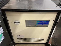 Bae - 48v 70a - acculaders - afbeelding 1 van  3