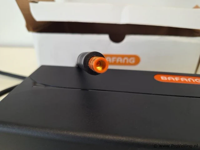 Bafang acculader model sslc100v49a - afbeelding 3 van  5