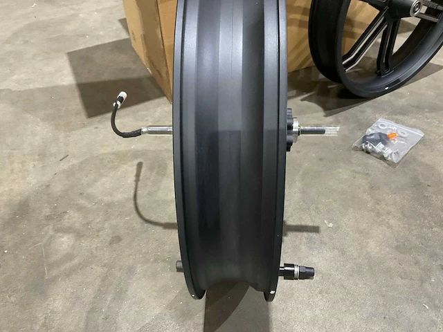Bafang velgenset met hubmotor - afbeelding 3 van  14