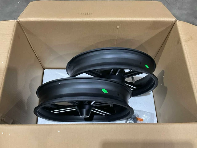 Bafang velgenset met hubmotor - afbeelding 5 van  14