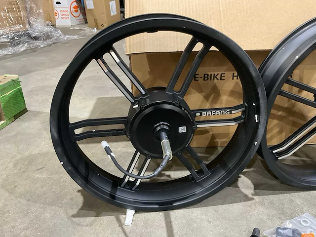 Bafang velgenset met hubmotor - afbeelding 11 van  14
