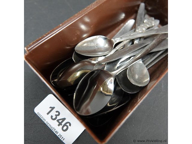 Bak met lepeltjes - afbeelding 3 van  5