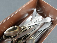 Bak met lepeltjes - afbeelding 4 van  5