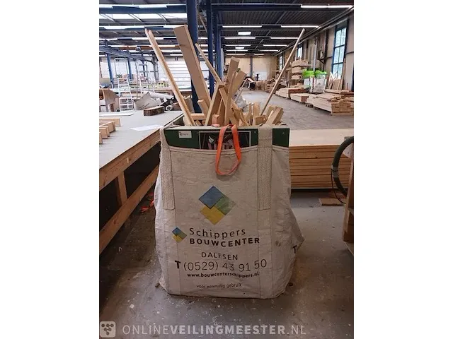 Bak met resthout - afbeelding 2 van  3