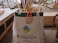 Bak met resthout - afbeelding 2 van  3