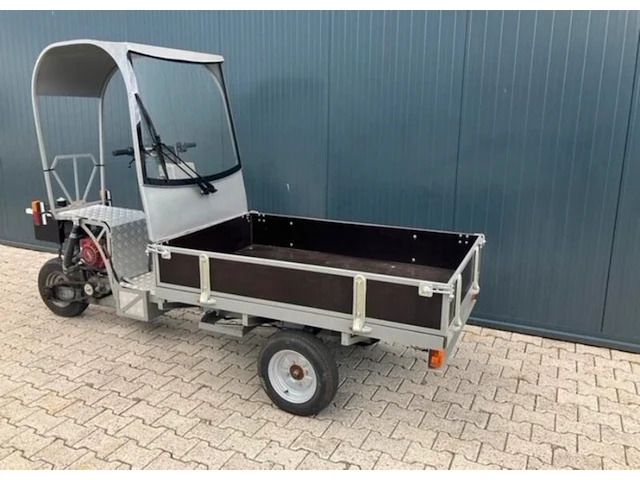 Bakfiets brommer - afbeelding 1 van  13