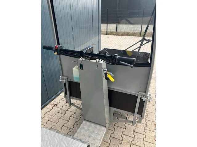 Bakfiets brommer - afbeelding 10 van  13