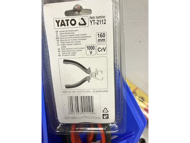 Bakje met 5 yato striptangen 160mm 1000v professioneel product - afbeelding 7 van  7