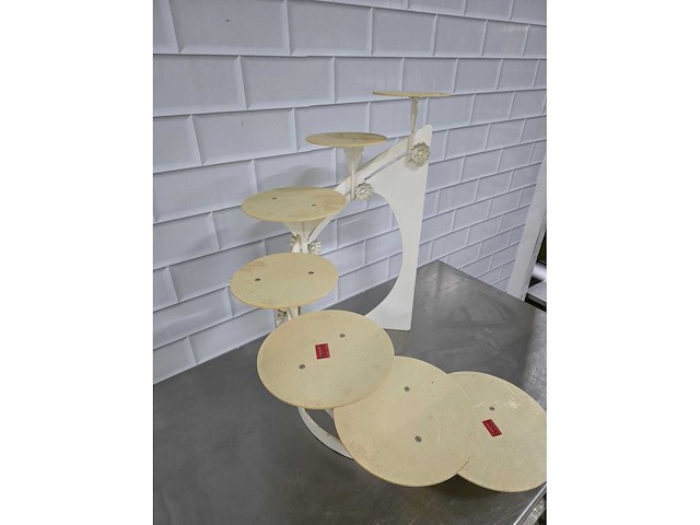 Bakkerij de gier - 7-delige bruidstaart etagiere - afbeelding 3 van  4