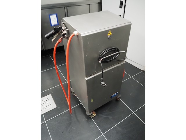 Bakon - afbeelding 5 van  10