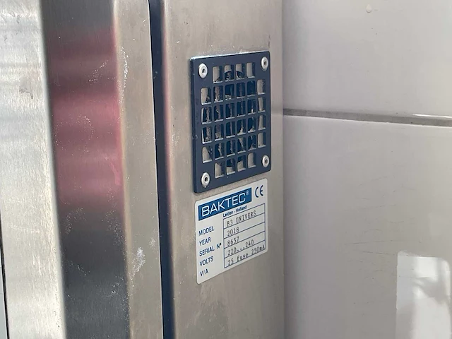 Baktec - 2018 - b3 univers - water doseer systeem - afbeelding 3 van  6