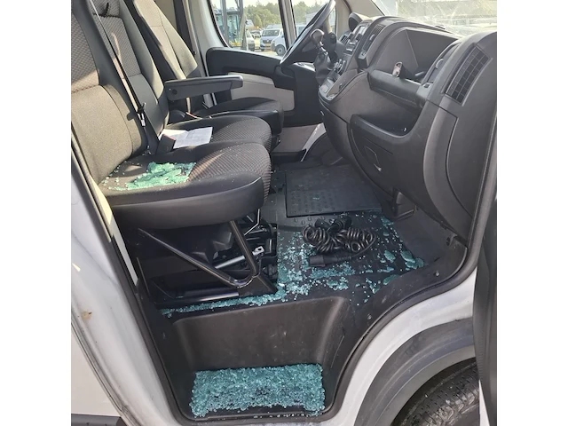 Bakwagen, citroën, jumper 35 2.2 hdi l3, 2015 - afbeelding 41 van  58