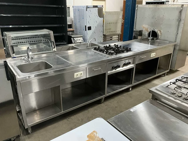 Bakwand met gasfornuis - afbeelding 1 van  11