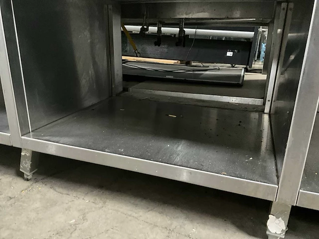 Bakwand met gasfornuis - afbeelding 8 van  11