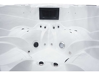 Balboa - spa - jacuzzi en buitenspa - afbeelding 4 van  10