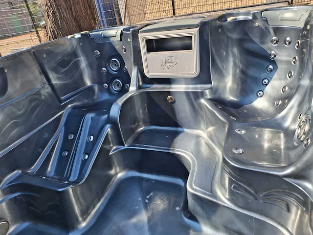 Balboa 10 persoons jacuzzi en zwemspa - afbeelding 26 van  29