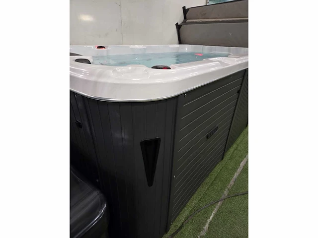 Balboa 10 persoons zwem spa jacuzzi en buitenspa - afbeelding 8 van  29