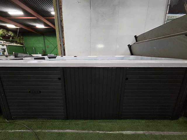 Balboa 10 persoons zwem spa jacuzzi en buitenspa - afbeelding 22 van  29