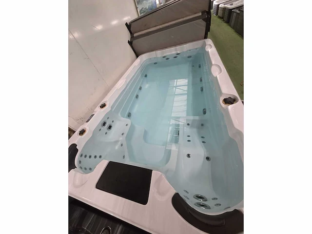 Balboa 10 persoons zwem spa jacuzzi en buitenspa - afbeelding 26 van  29