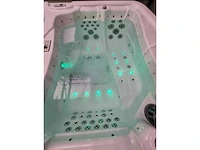 Balboa 15 persoons dubbele cabine jacuzzi en zwemspa - afbeelding 5 van  21