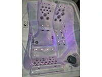 Balboa 15 persoons dubbele cabine jacuzzi en zwemspa - afbeelding 6 van  21