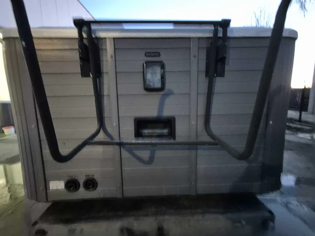 Balboa 15 persoons dubbele cabine jacuzzi en zwemspa - afbeelding 13 van  21