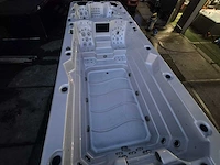 Balboa 15 persoons dubbele cabine jacuzzi en zwemspa - afbeelding 20 van  21