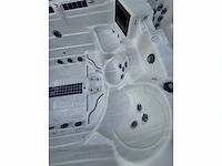 Balboa 15 persoons dubbele cabine jacuzzi en zwemspa - afbeelding 3 van  20