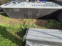Balboa 15 persoons dubbele cabine jacuzzi en zwemspa - afbeelding 7 van  21